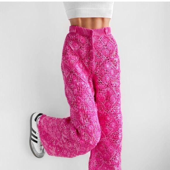 Free People - Crochet Knit Slouchy Straight Pink Pants size Medium